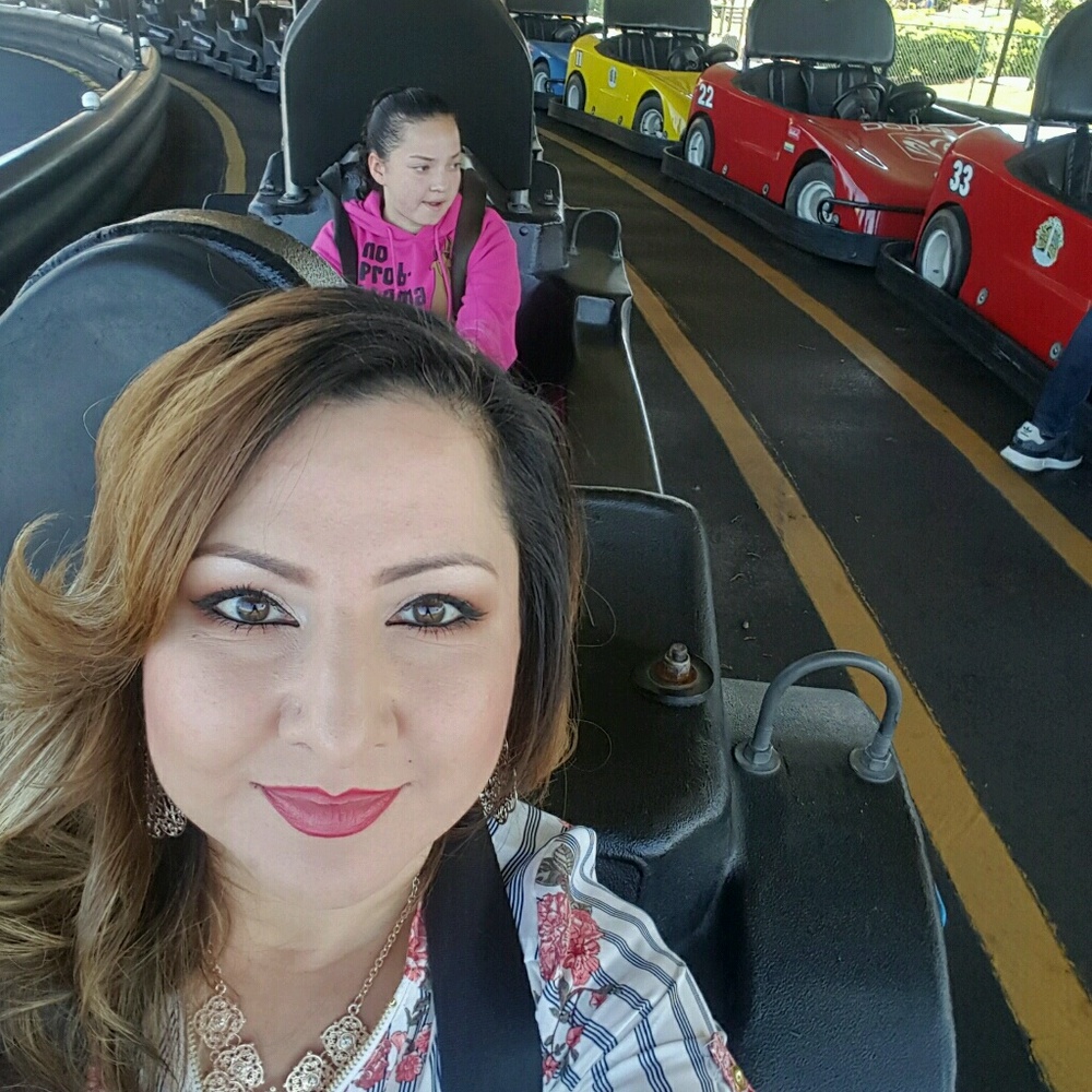 Meet your Posher, Angela